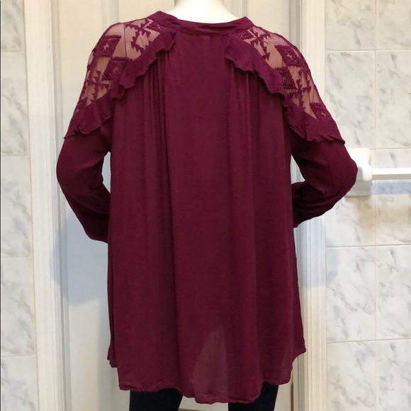 BURGUNDY WINE LACE TUNIC TOP - Picture 6 of 8